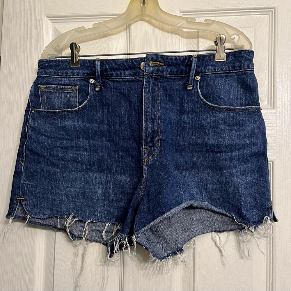 Good American size 14 jean shorts dark wash 1% spandex NWOT